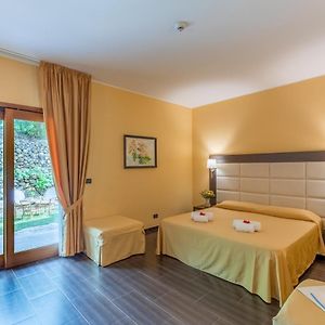 Zimmer mit Queensize-Bett